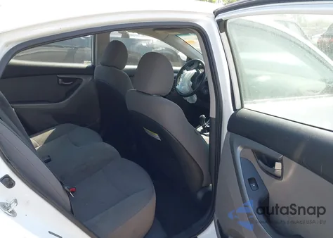 2016 Hyundai Elantra Se из США, поврежденный, VIN 5NPDH4AE2GH682355